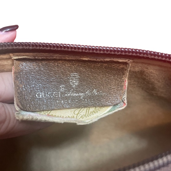 Gucci Purse-authentic - Picture 10 of 12